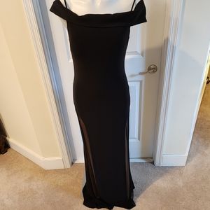 Nightway black evening off shoulders dress size 10